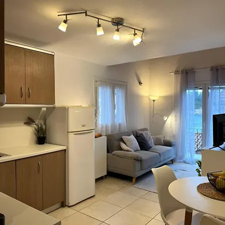 Ntina - Loggos, Paxos Apartman *